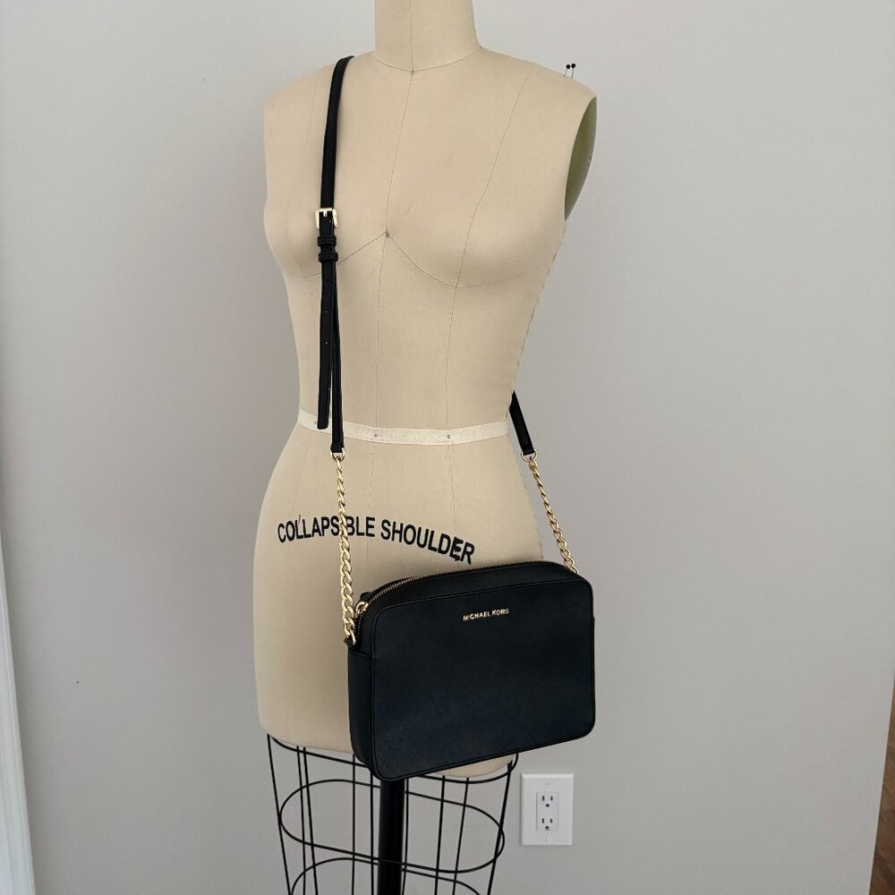 Michael Kors Jet Set Large Saffiano Leather East West Shoulder Crossbody Black